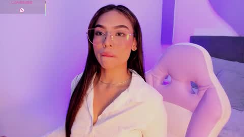 sussy_sweet4u online show from November 6, 10:07 am