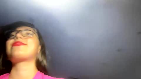 Snapshot of susyli chatting on October 3, 3:09 pm susyli online show from October 3, 3:09 pm