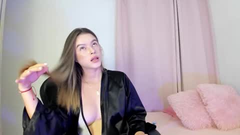 suzan__cooper2 online show from February 16, 12:25 pm