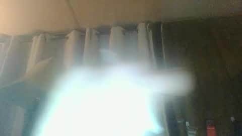 suzannesanders1969 online show from March 13, 5:44 am