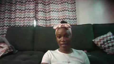 Wildpeachy online show from November 4, 10:38 am