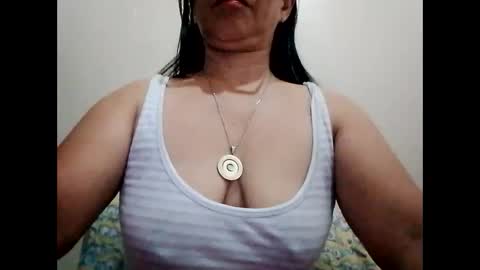 suzzie_hot online show from February 26, 9:20 pm