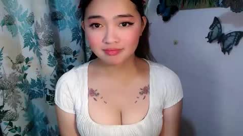 Jasmine online show from March 24, 5:41 pm