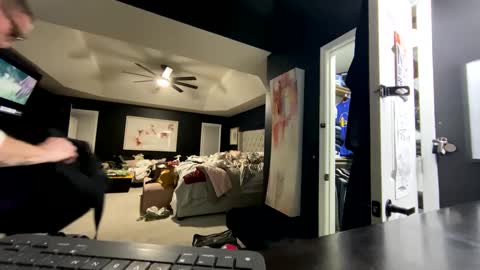 Swapman47 online show from December 30, 5:26 am