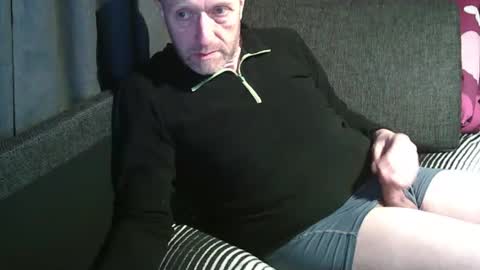 ArnSwart online show from February 11, 10:35 pm