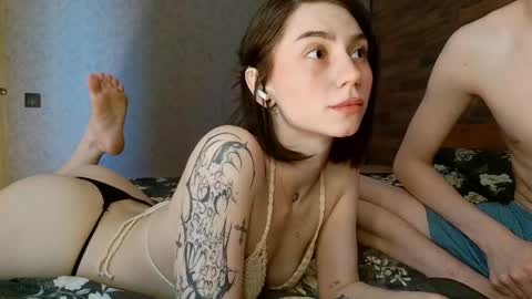 sweaties3 online show from June 1, 11:55 am
