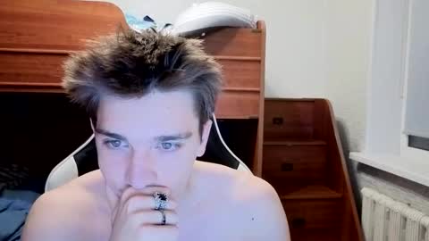 sweeetyangeel online show from October 30, 5:46 pm