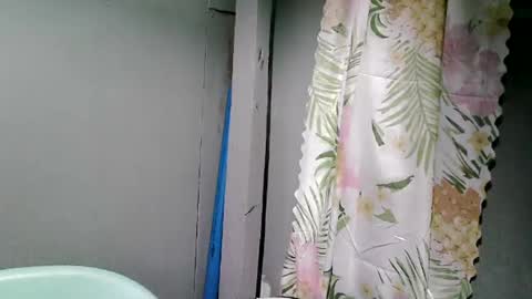 sweet818957 online show from March 2, 5:58 pm