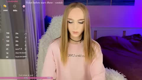 Call me Alis   online show from December 18, 1:50 pm