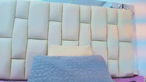 Amye  online show from February 18, 7:13 pm