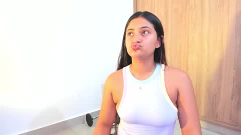 Asheley online show from March 12, 4:49 am