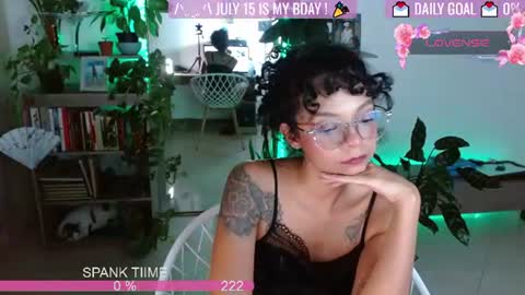 Tutti  online show from July 1, 12:08 am