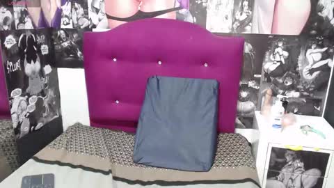 canelaa online show from December 16, 11:44 pm