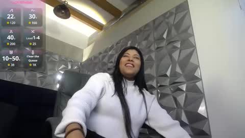 canelaa online show from November 14, 8:33 pm