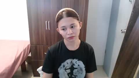 sweet_cassyxx online show from February 28, 10:08 am