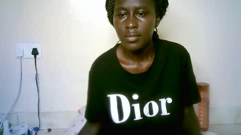 Snapshot of sweet_diva19 chatting on March 11, 6:41 am sweet_diva19 online show from March 11, 6:41 am