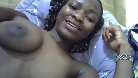 Snapshot of sweet_eldah chatting on September 30, 5:40 am Sweet eldah online show from September 30, 5:40 am