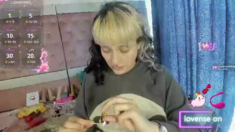  emmili  online show from June 23, 12:55 pm