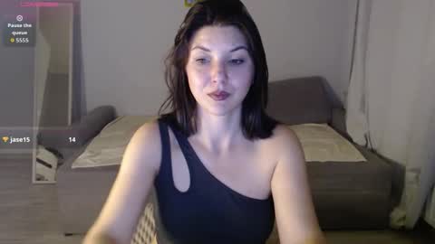 sweet_foxxy online show from November 1, 9:47 pm