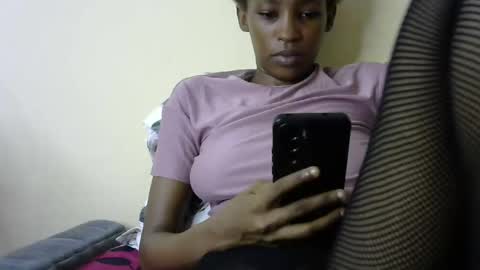 sweet_freaky online show from April 2, 4:47 pm