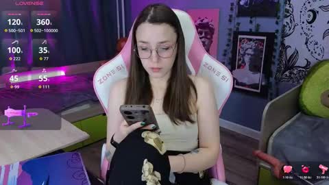 Alice online show from January 6, 4:38 am