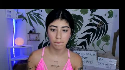 Snapshot of sweet_joint_girl chatting on October 12, 11:14 am Dahnna online show from October 12, 11:14 am