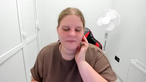 Karla online show from July 16, 2:42 pm