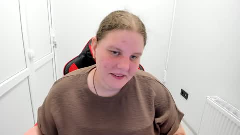 Karla online show from June 20, 12:44 pm