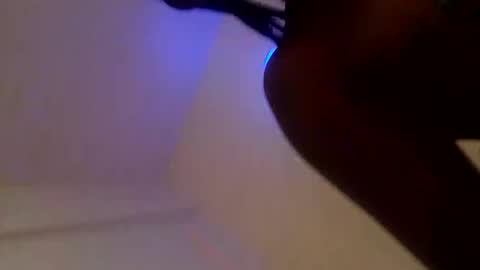 sweet_me585461 online show from March 11, 7:03 am