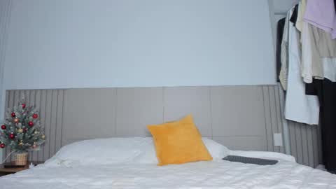 Sofi online show from December 21, 5:14 am