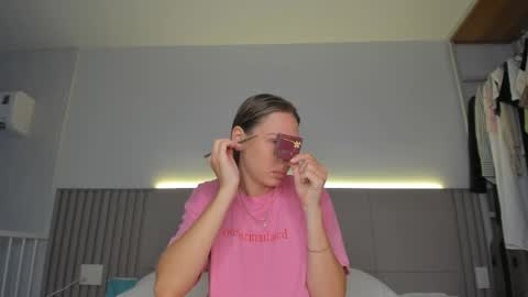 Sofi online show from April 15, 2:26 am