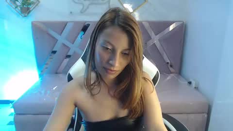 sweet_moon_v_ online show from October 8, 3:13 am