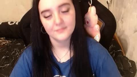 sweet_my_dream online show from September 8, 7:02 pm