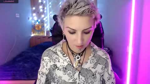 sweet_n_strong online show from November 21, 5:11 pm