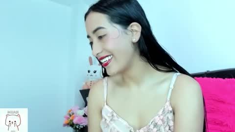 Nhaomy online show from November 1, 7:13 pm