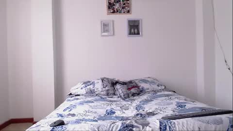 sweet_paradisex5 online show from September 15, 12:17 pm