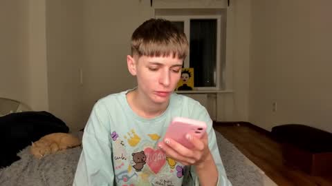 kira online show from December 22, 10:15 pm