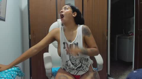 sweet_robyn online show from December 14, 2:00 am