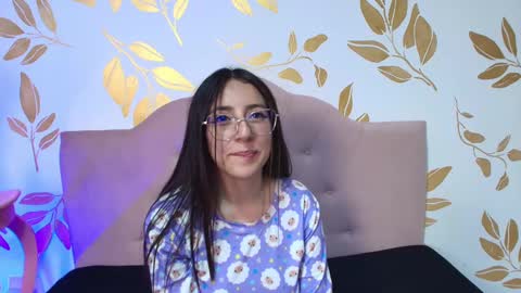 Sammy Lauren online show from February 25, 3:52 am