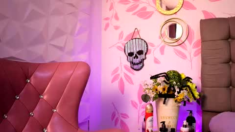 Sammy Lauren online show from October 21, 4:06 am