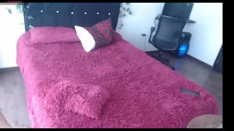 sweet_scarlett_69 online show from July 26, 5:32 pm