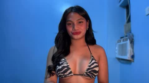 SCARLLET online show from April 4, 5:09 pm