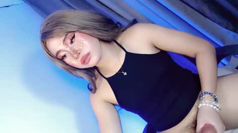 Sofia online show from February 19, 3:33 pm