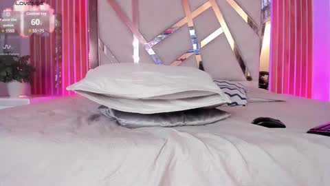 Snapshot of sweet_tamara__ chatting on September 19, 8:01 pm tamy online show from September 19, 8:01 pm