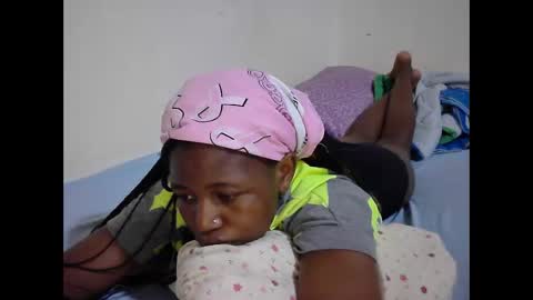 Tatty online show from December 16, 10:49 pm