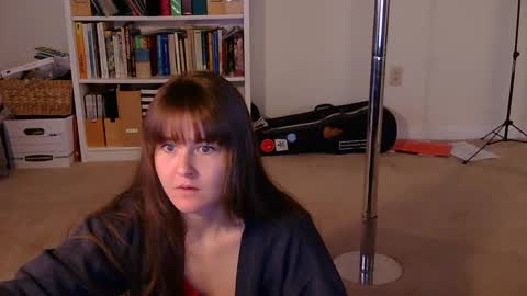 Snapshot of sweet_truffle chatting on January 30, 12:16 pm Heidi Brenner - Please check bio for schedule FAQ online show from January 30, 12:16 pm