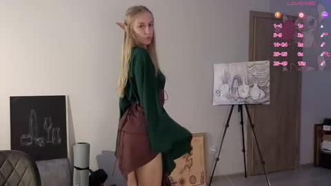 sweet_zz_gold online show from September 9, 11:16 pm