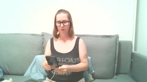 sweetandnaughty123 online show from March 12, 10:35 pm