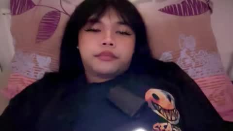 Leith Madrigal online show from April 20, 2:14 am