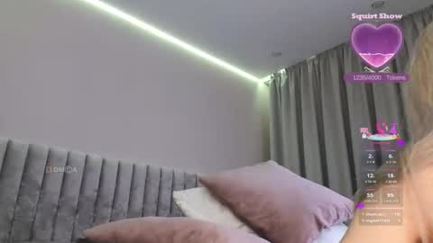 sweetbabyxx2021 online show from December 4, 5:40 am